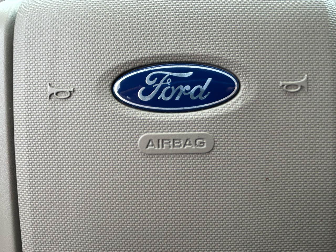 Used 2012 Ford Expedition Limited AWD/4WD image 21