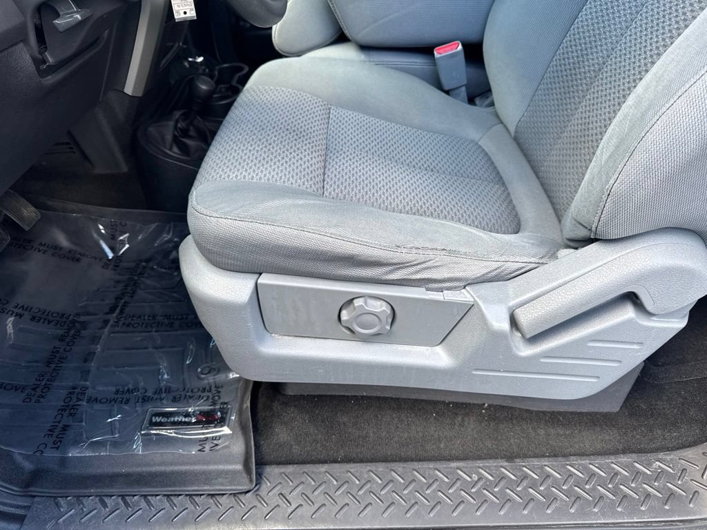 Used 2011 Ford F150 XLT AWD/4WD image 29