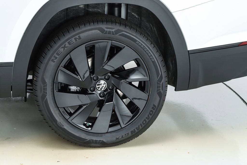 New 2026 Volkswagen Atlas SE image 6