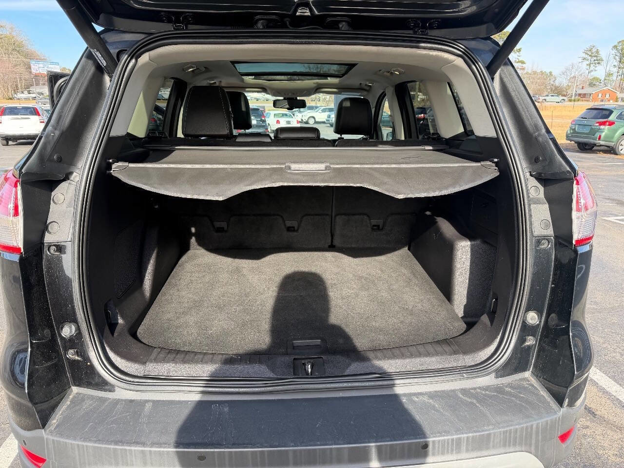 Used 2013 Ford Escape Titanium w/ Parking Technology Pkg FWD image 13