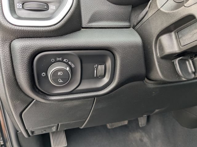 Used 2024 RAM 2500 Big Horn AWD/4WD image 19