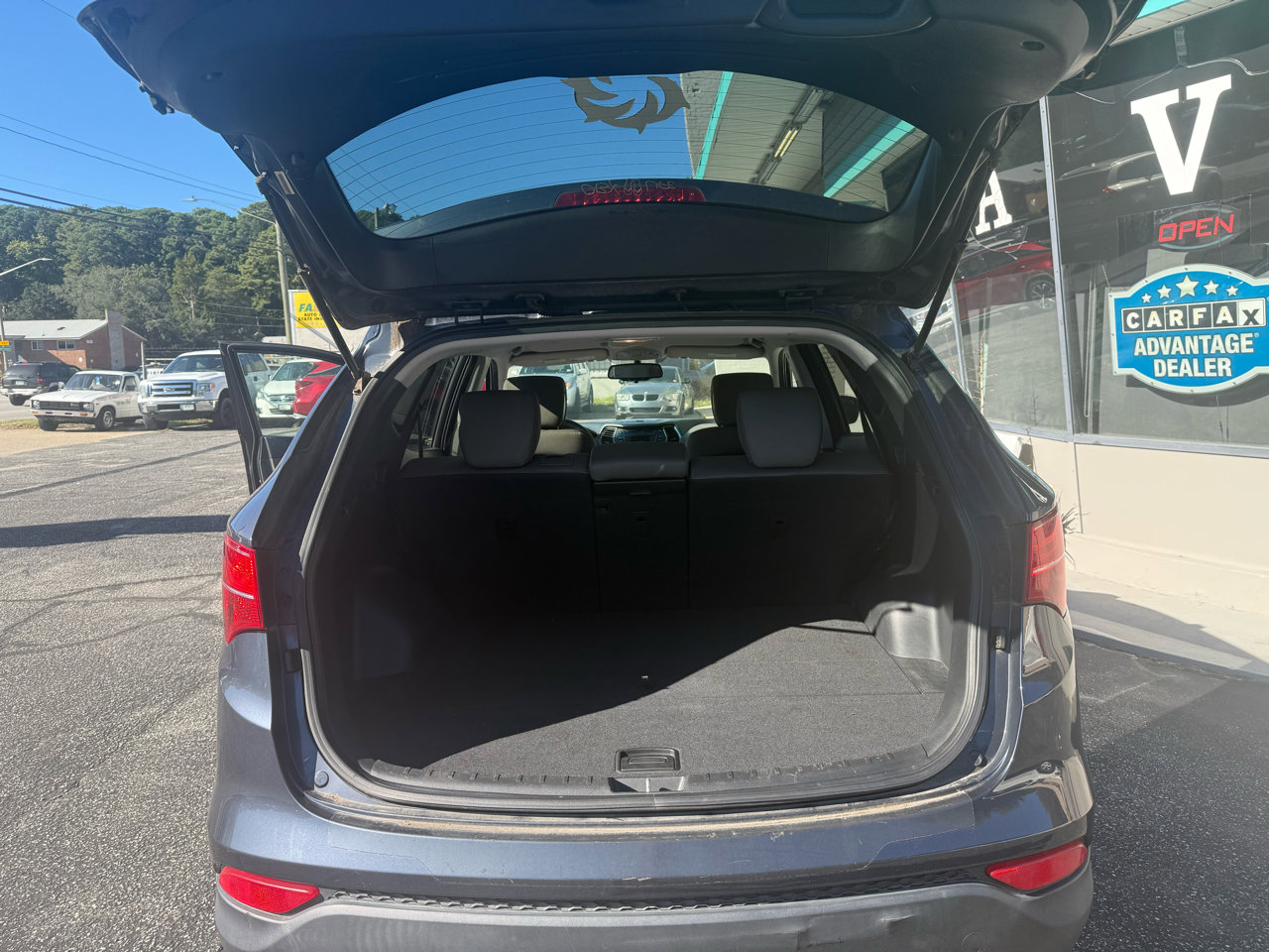 Used 2014 Hyundai Santa Fe Sport w/ Popular Equipment Package 02 image 11