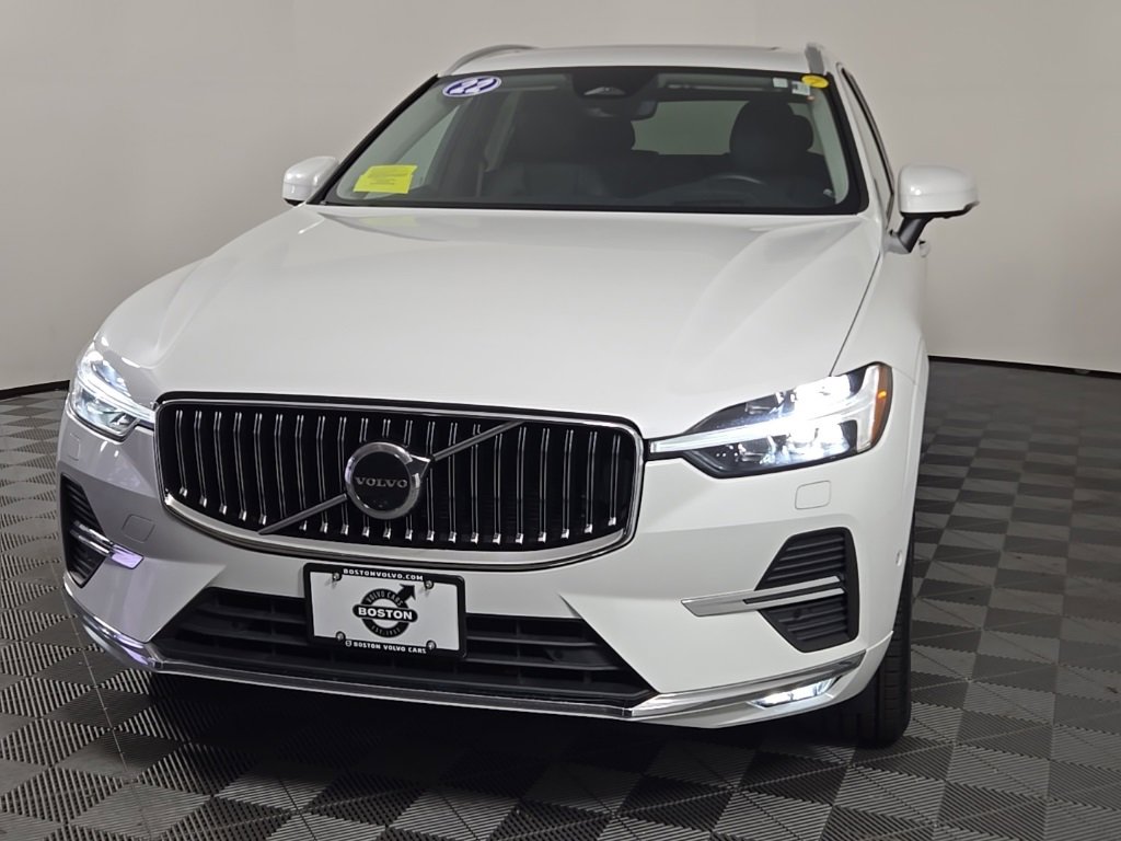 Certified 2022 Volvo XC60 B5 Inscription w/ Advanced Package image 5