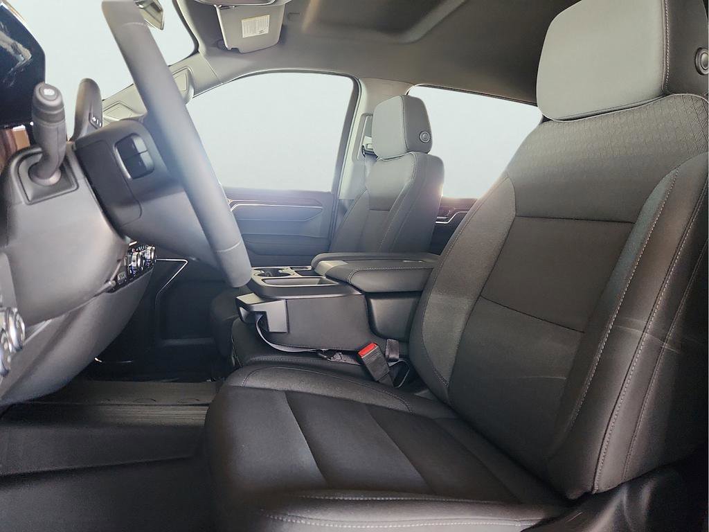 New 2026 GMC Sierra 1500 SLE image 17