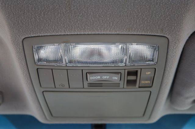 Used 2009 Toyota Camry Hybrid FWD image 28