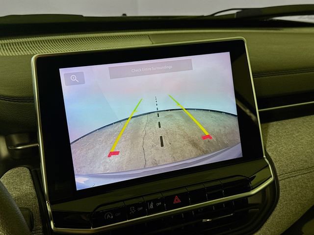 Used 2023 Jeep Compass Sport image 17