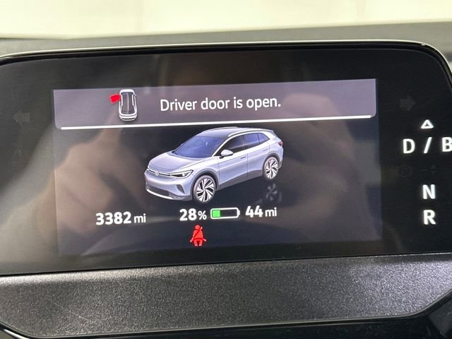 Used 2024 Volkswagen ID.4 Pro image 18