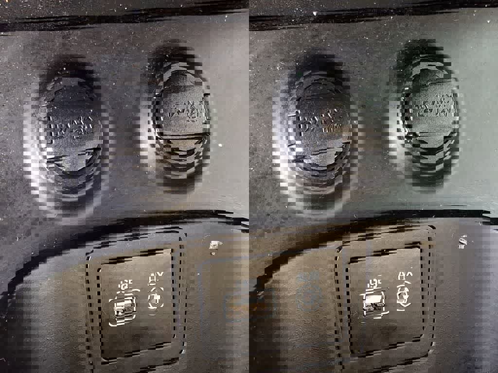 Used 2018 Hyundai Santa Fe Sport image 23