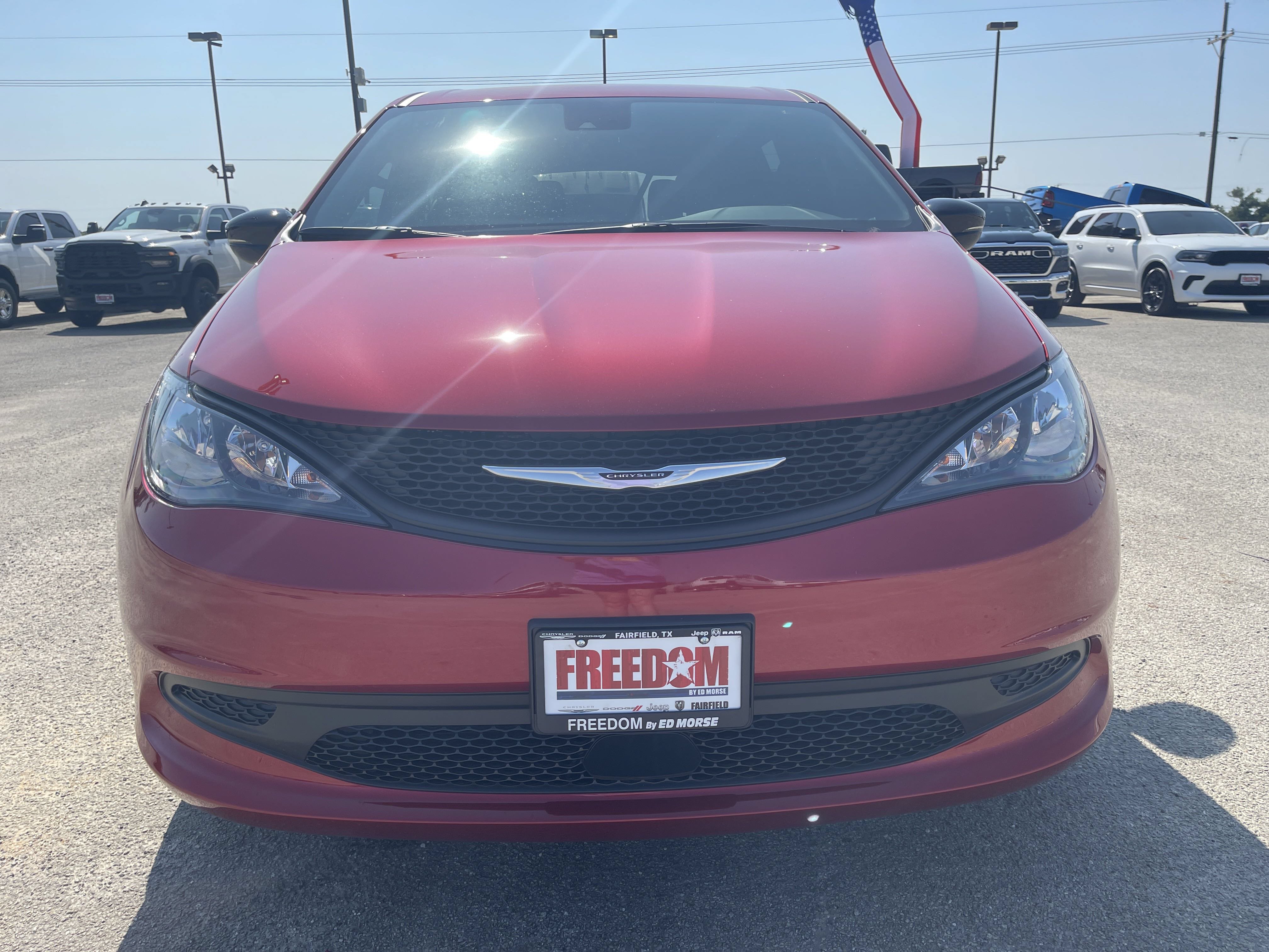 New 2026 Chrysler Voyager LX FWD image 9
