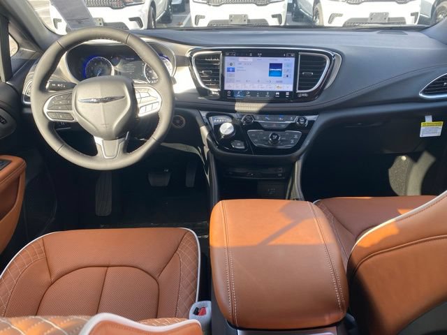 New 2026 Chrysler Pacifica Pinnacle AWD/4WD image 39