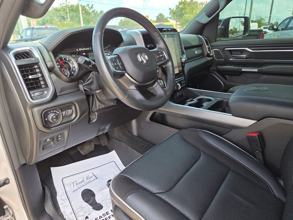 Used 2023 RAM 1500 Laramie RWD image 22