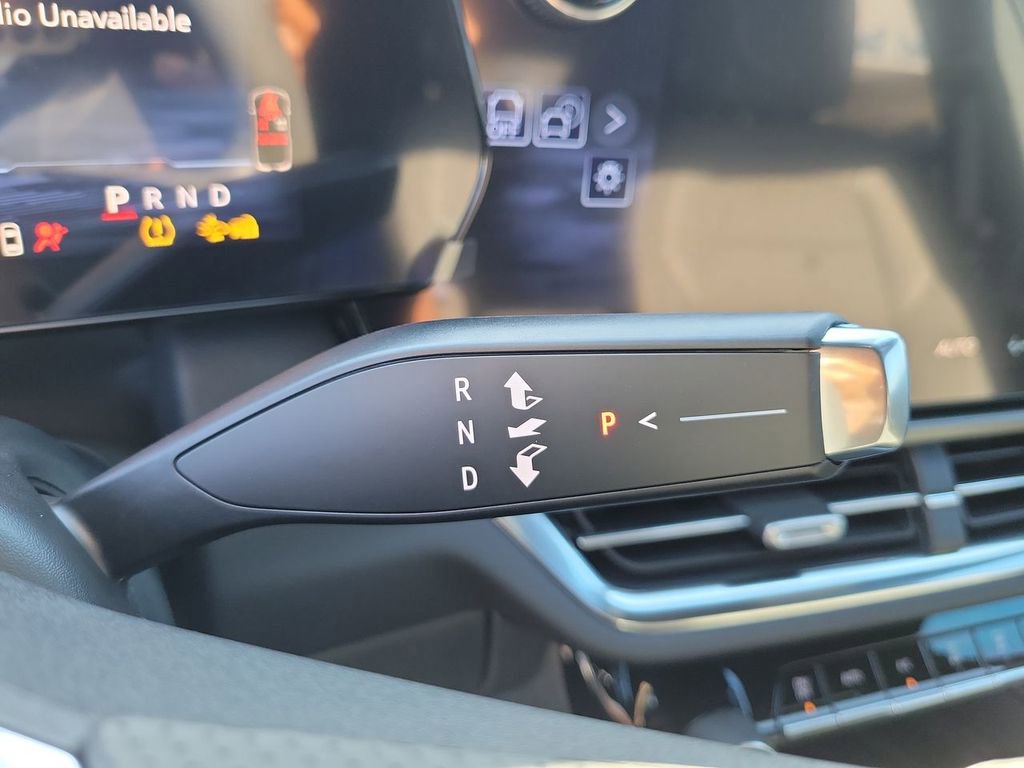 New 2026 Chevrolet Equinox EV LT image 16