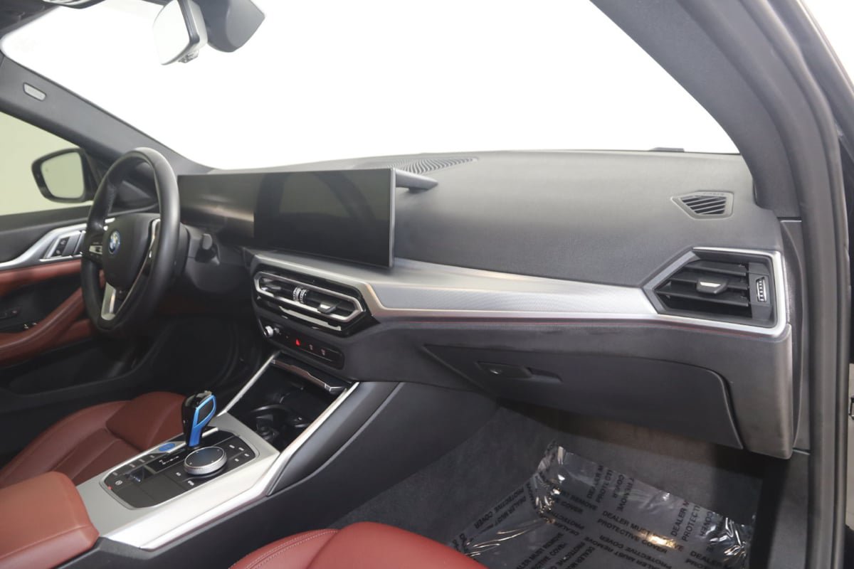 Used 2023 BMW i4 eDrive40 w/ Premium Package RWD image 38