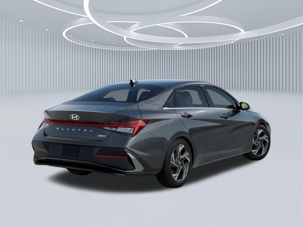 New 2026 Hyundai Elantra Limited FWD image 4