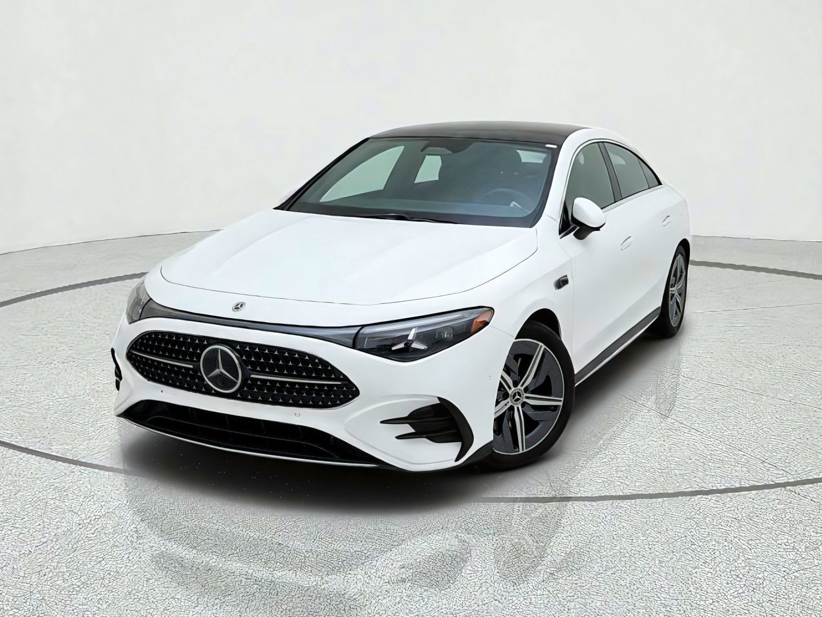 New 2027 Mercedes-Benz CLA 220 image 2