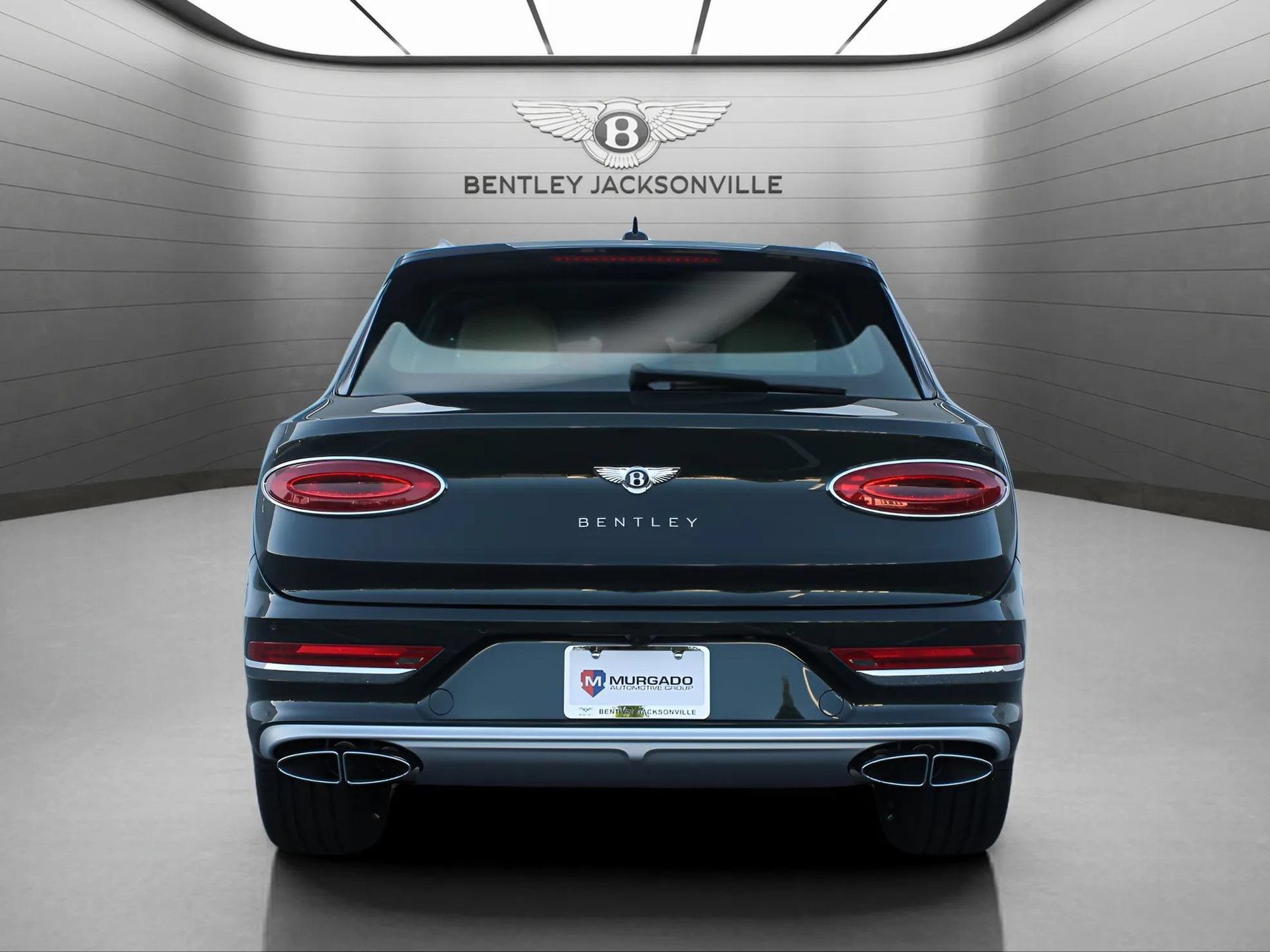 Certified 2024 Bentley Bentayga Extended Wheelbase AWD/4WD image 11