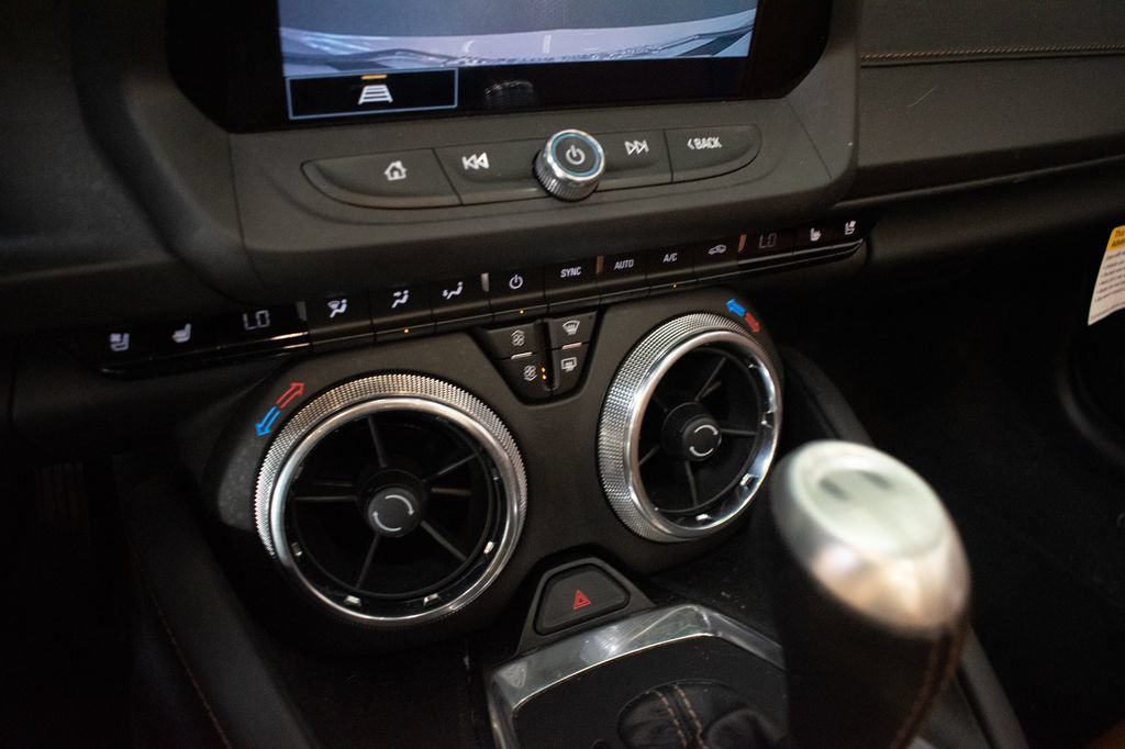Used 2021 Chevrolet Camaro SS RWD image 21
