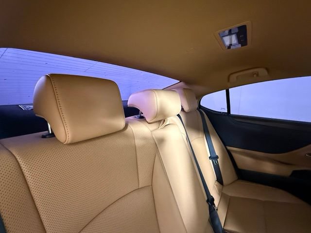 Certified 2024 Lexus ES 300h w/ Premium Package FWD image 29