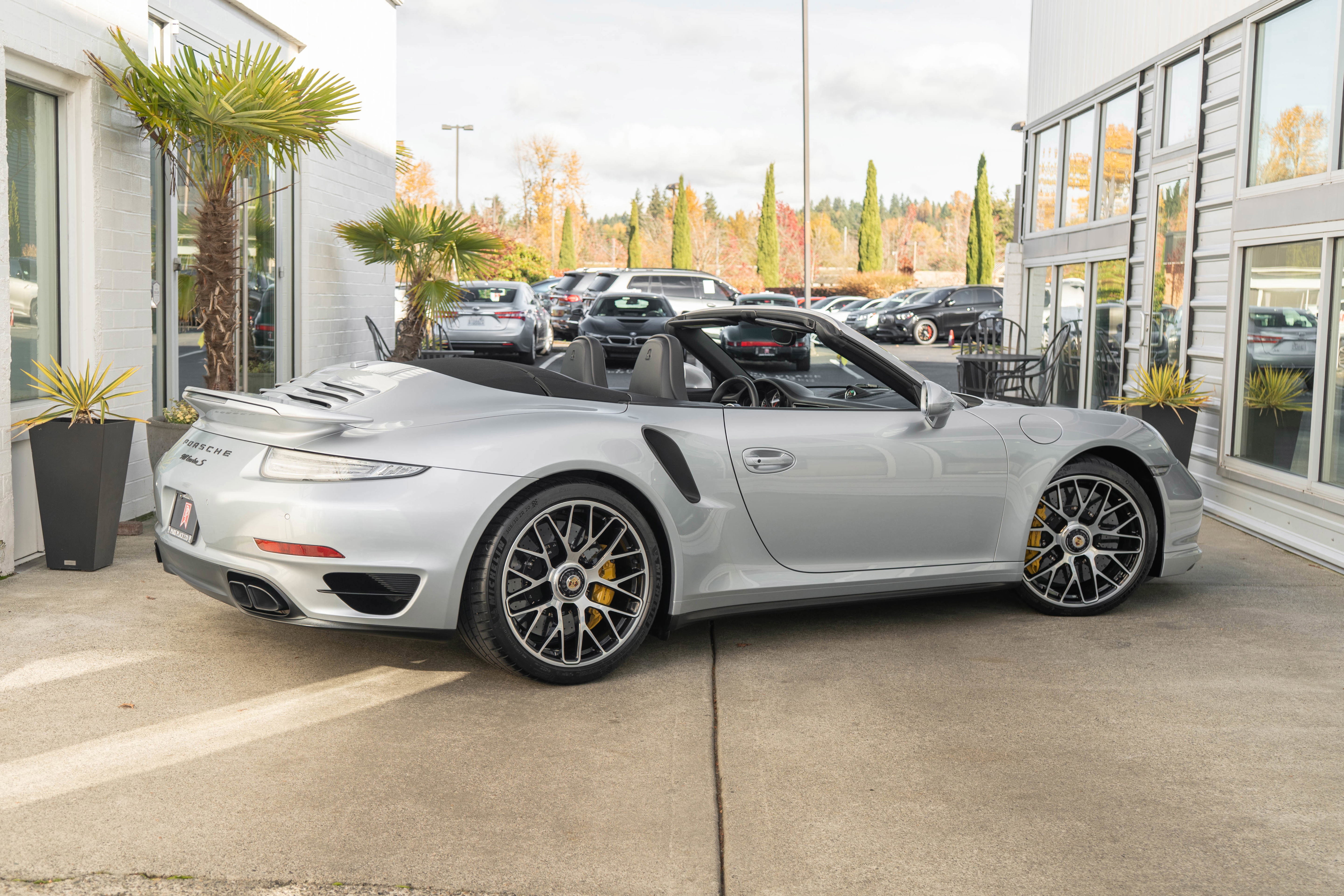 Used 2014 Porsche 911 Turbo S image 7