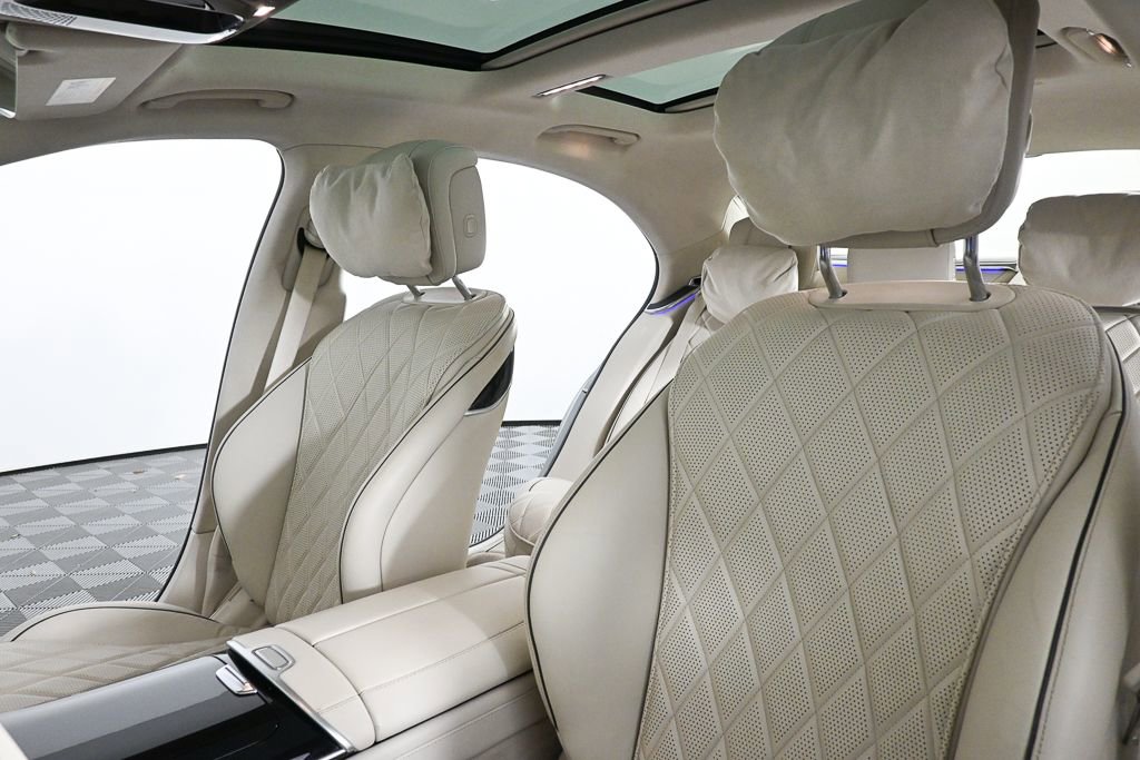 Used 2022 Mercedes-Benz S 580 4MATIC Sedan image 5