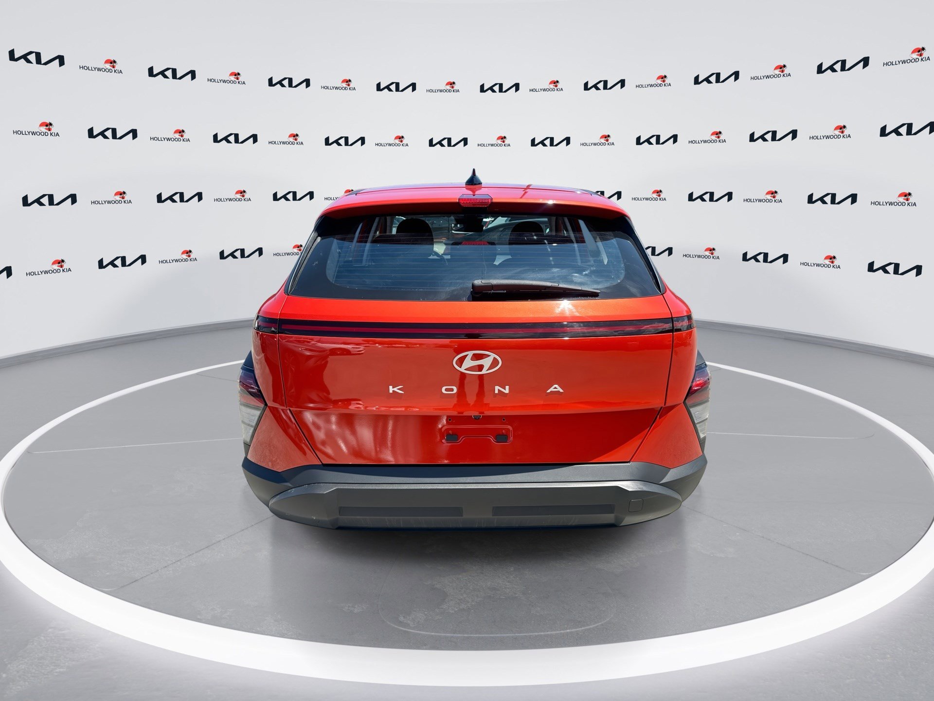 Used 2024 Hyundai Kona SE FWD image 7