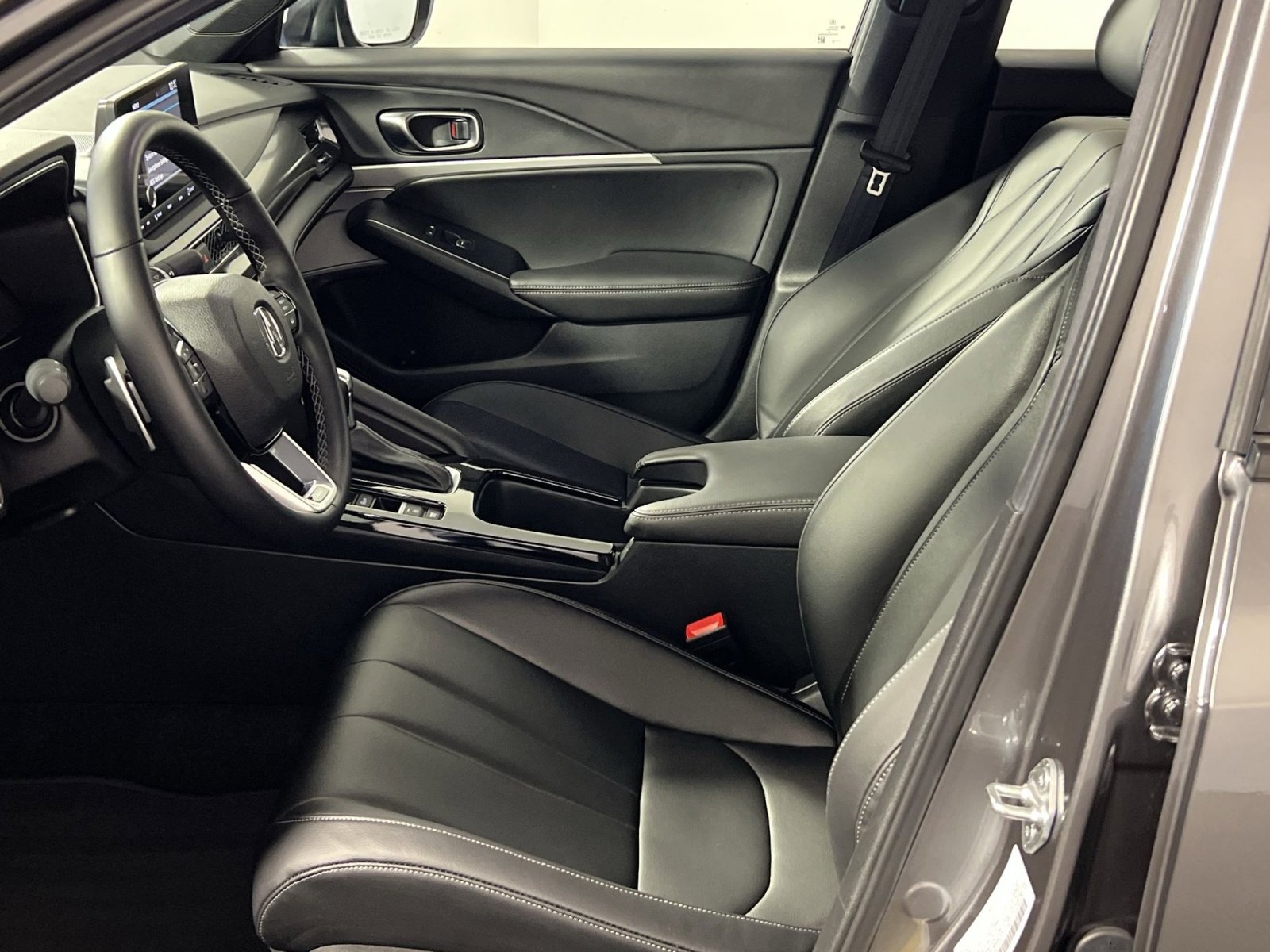 Used 2025 Acura Integra A-Spec image 12