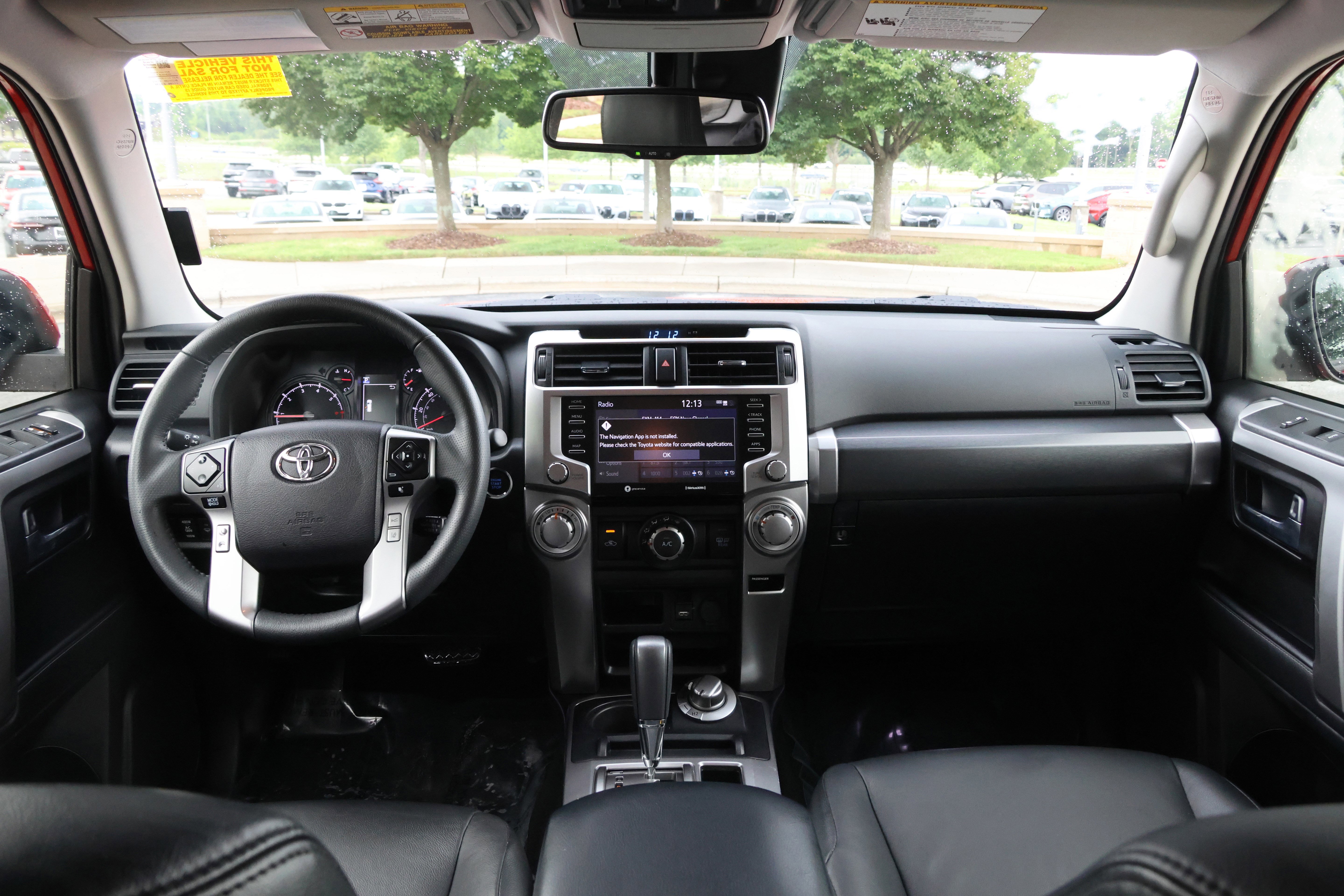 Used 2022 Toyota 4Runner SR5 AWD/4WD image 16