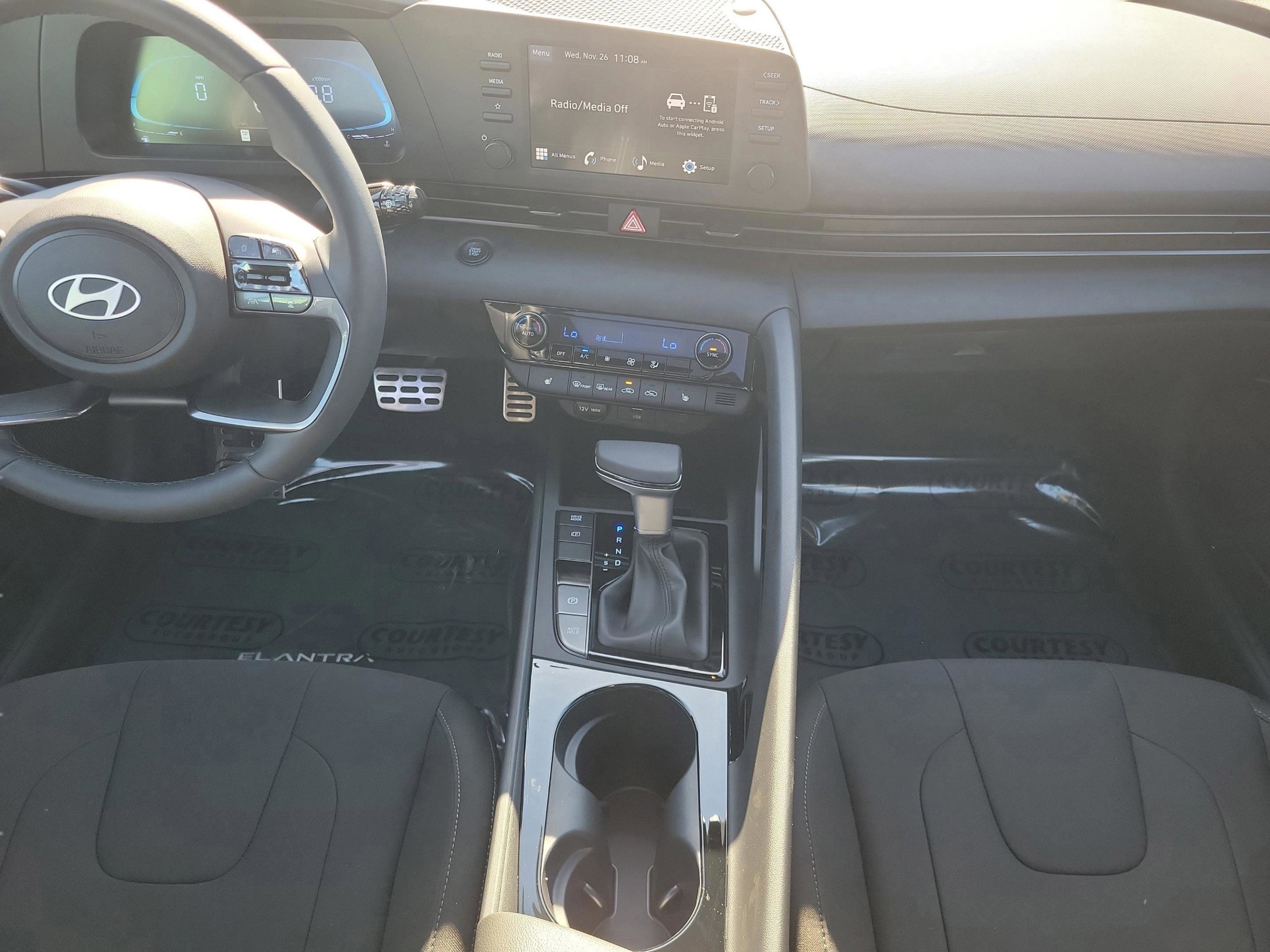 New 2026 Hyundai Elantra SEL Sport image 25