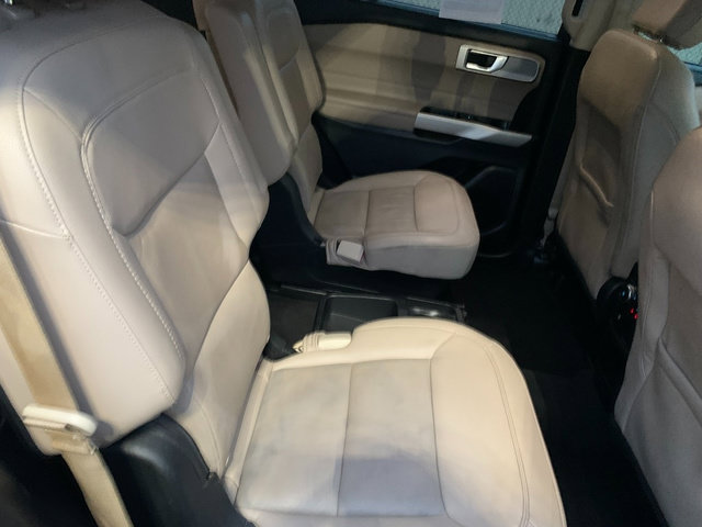 Used 2021 Ford Explorer Limited AWD/4WD image 15