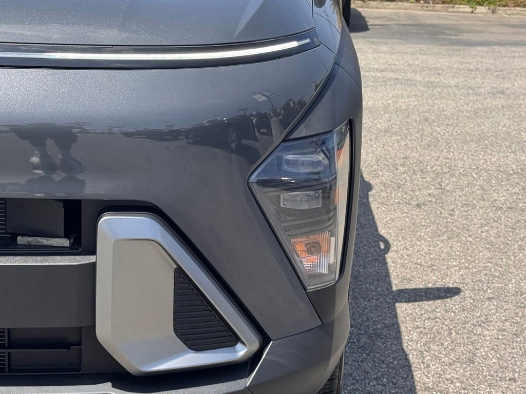 Used 2024 Hyundai Kona SE FWD image 8