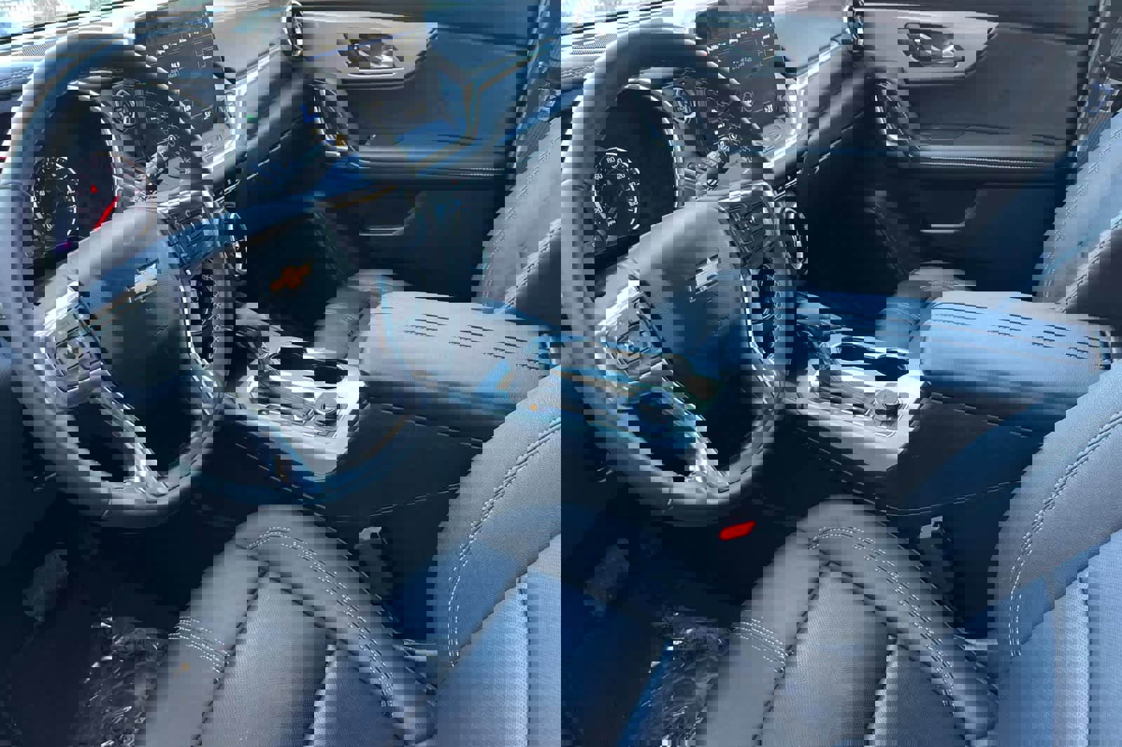 Used 2023 Chevrolet Blazer LT image 12