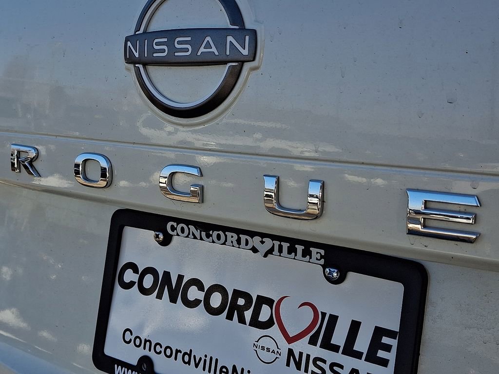 Certified 2023 Nissan Rogue SV AWD/4WD image 30