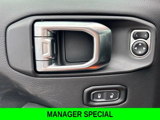 New 2025 Jeep Wrangler Unlimited Rubicon 392 image 9