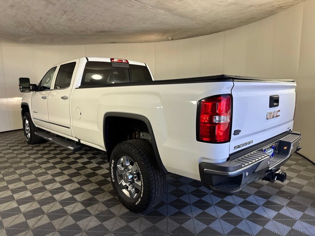 Used 2018 GMC Sierra 3500 SLT w/ Duramax Plus Package AWD/4WD image 7