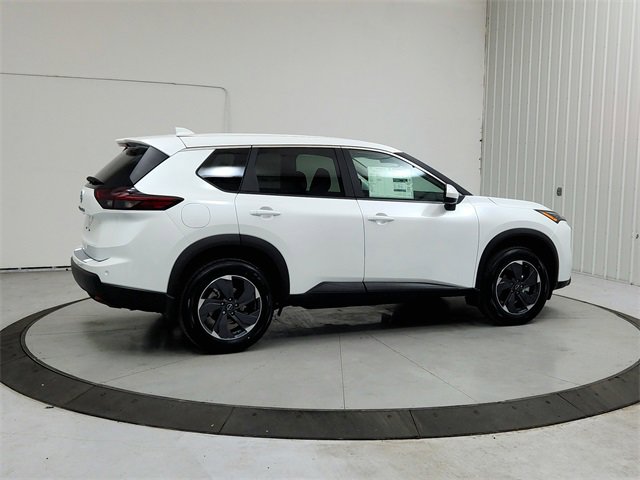 New 2026 Nissan Rogue SV image 7