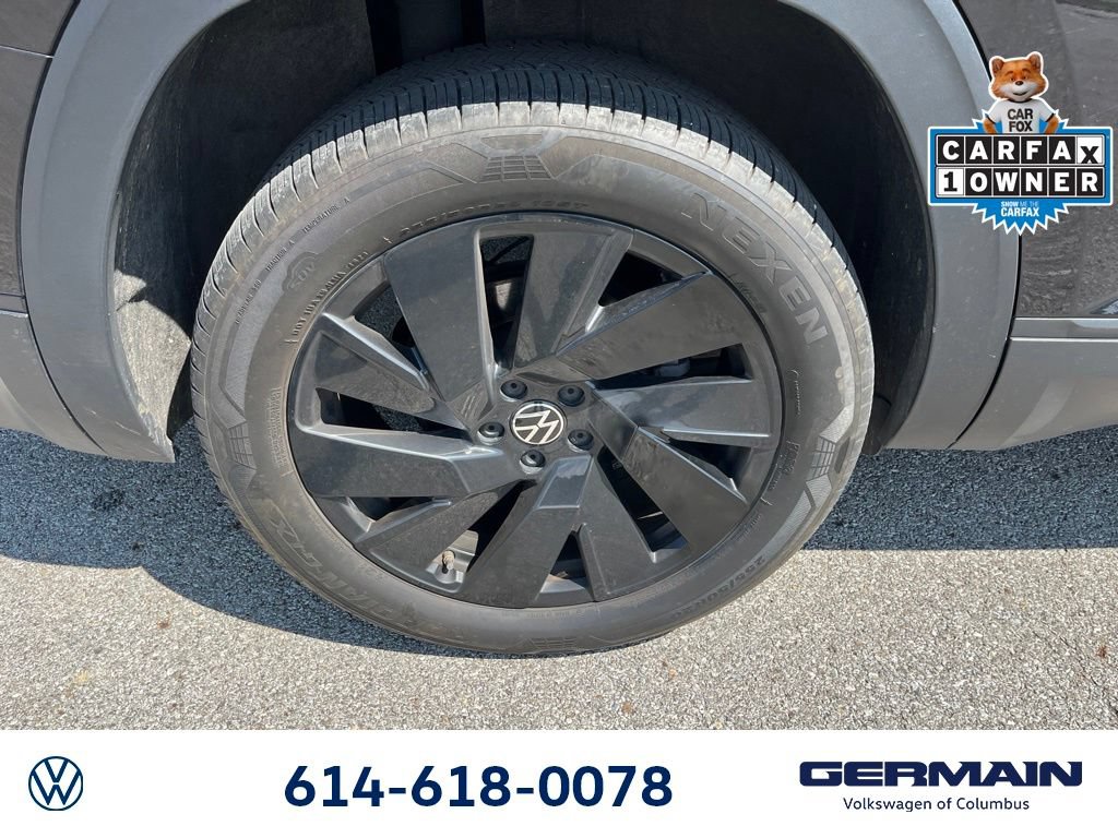 Used 2024 Volkswagen Atlas SE AWD/4WD image 15