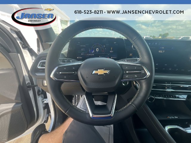 Used 2026 Chevrolet Traverse LT w/ Driver Confidence Package FWD image 12