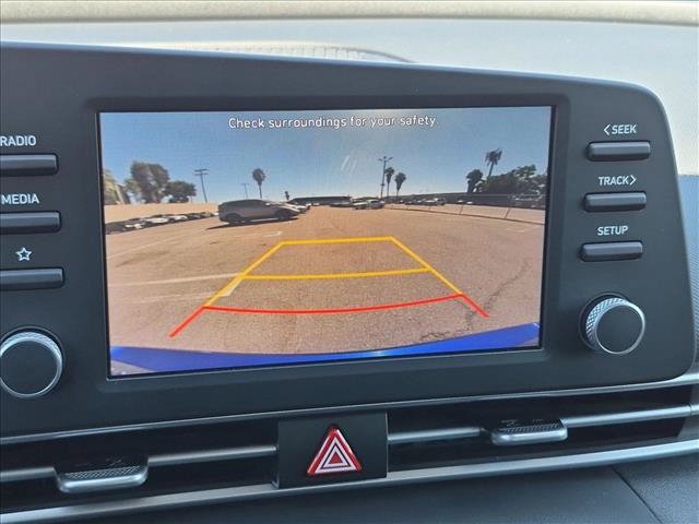 Used 2023 Hyundai Elantra SEL FWD image 13