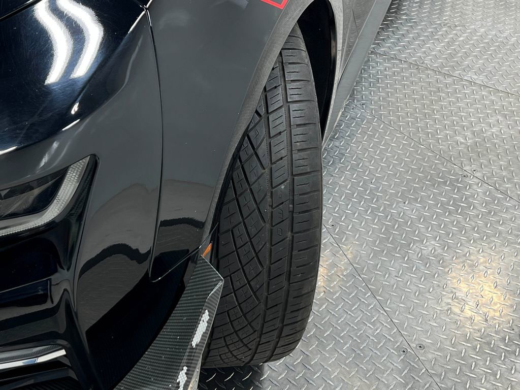Used 2018 Chevrolet Camaro SS w/ Redline Edition RWD image 39