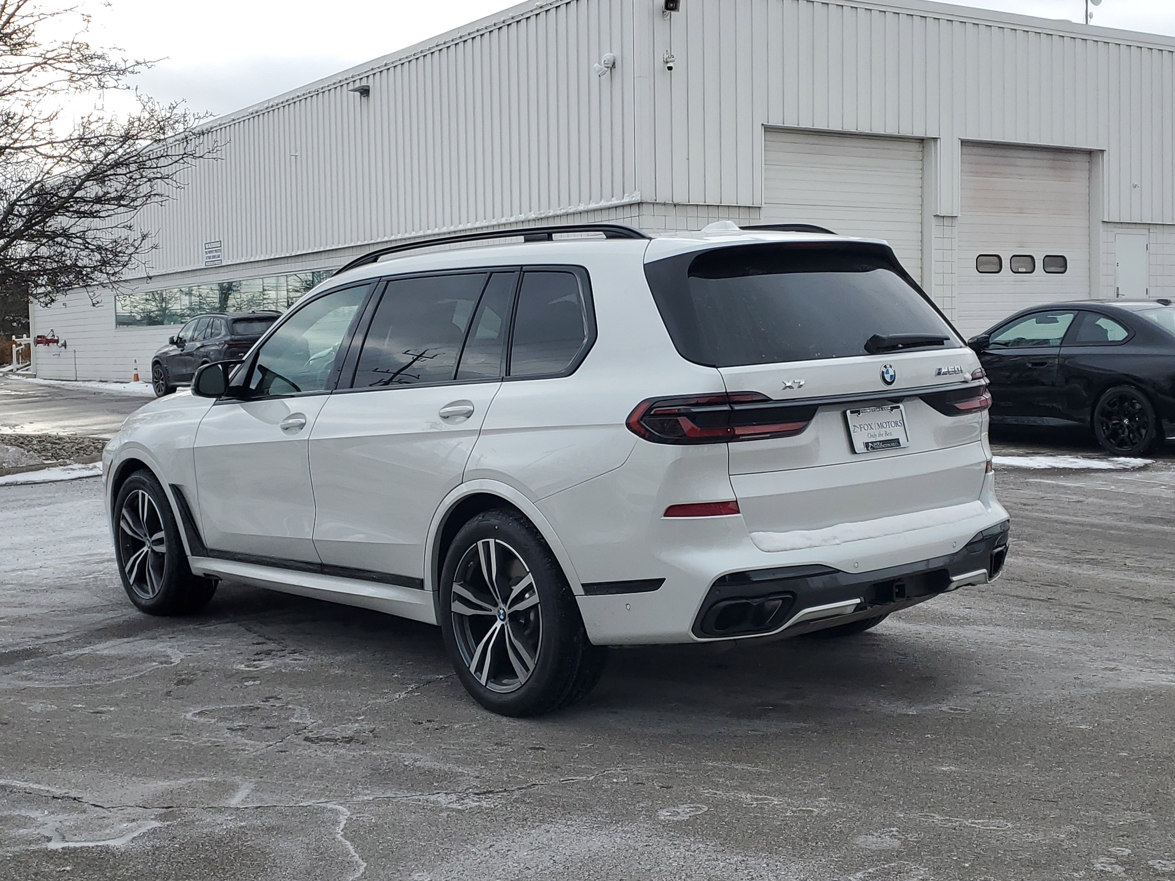 Certified 2025 BMW X7 M60i image 2