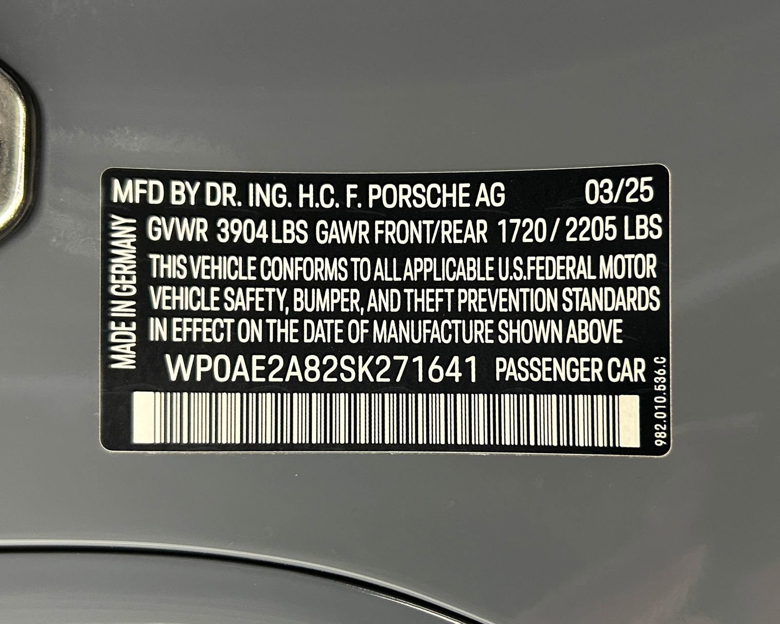 Certified 2025 Porsche 718 Cayman GT4 RS image 33