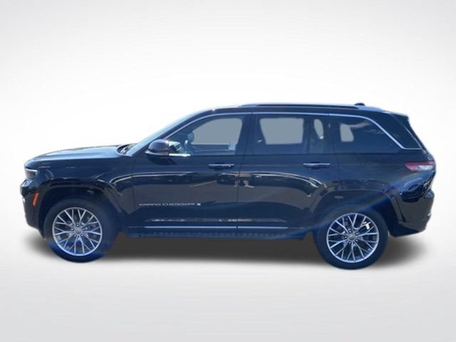 Used 2022 Jeep Grand Cherokee Summit w/ Adv Protech Group IV AWD/4WD image 2