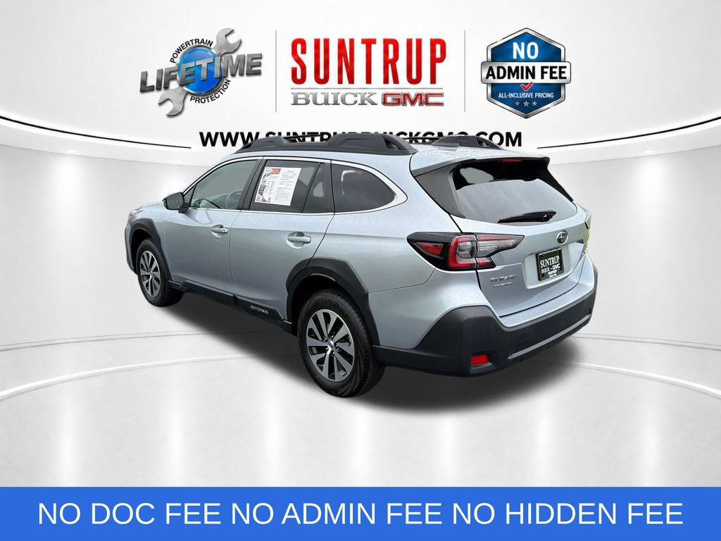 Used 2024 Subaru Outback Premium AWD/4WD image 3