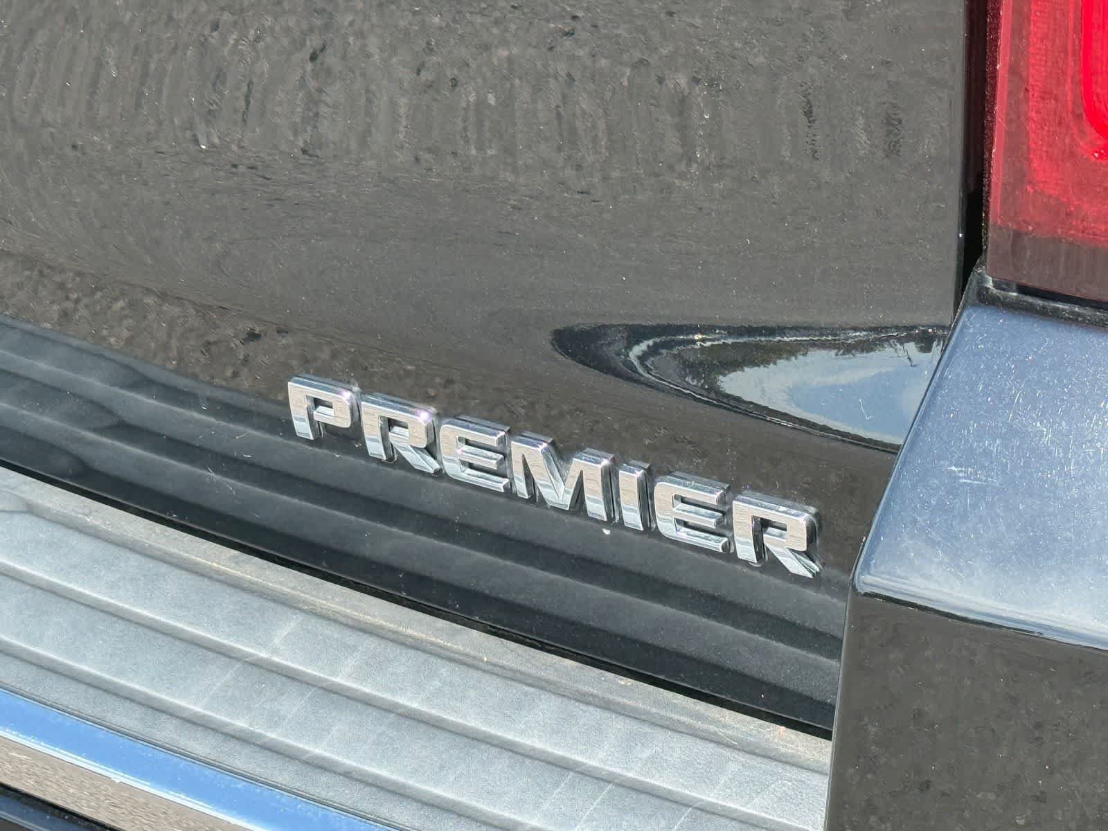 Used 2020 Chevrolet Tahoe Premier AWD/4WD image 9