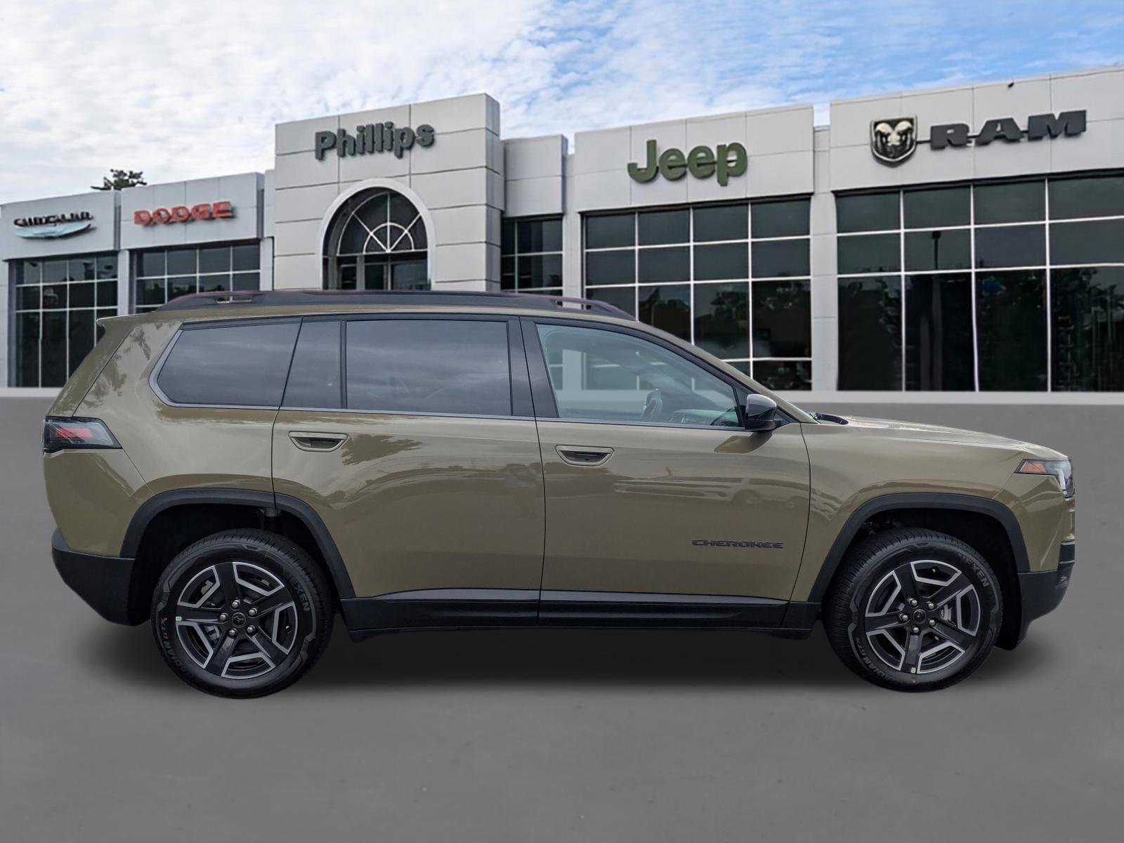 New 2026 Jeep Cherokee Laredo image 2