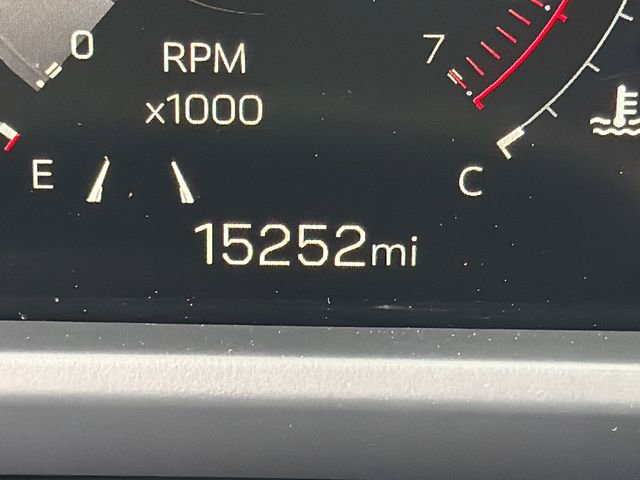 Used 2024 GMC Acadia AT4 w/ Luxury Package image 28