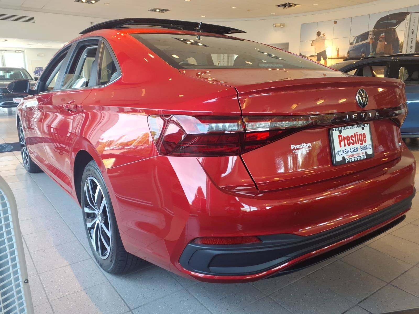 New 2026 Volkswagen Jetta SE FWD image 3