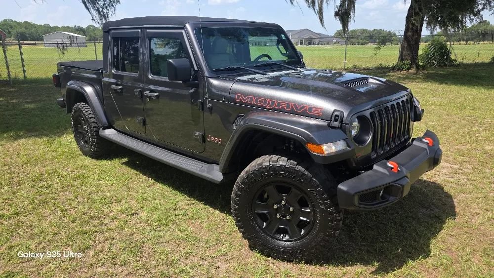 Used 2021 Jeep Gladiator Mojave AWD/4WD image 3