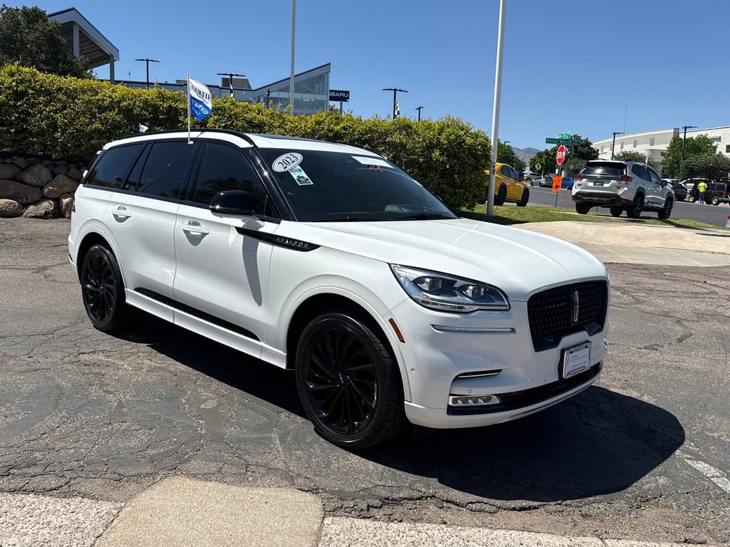 Used 2023 Lincoln Aviator Reserve w/ Equipment Group 201A AWD/4WD image 1