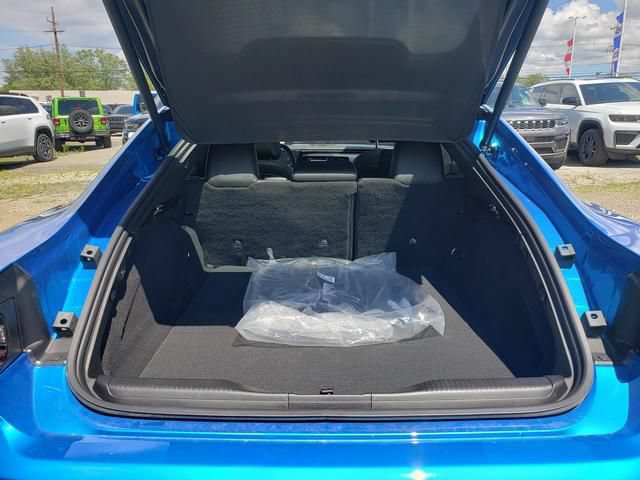 New 2026 Dodge Charger R/T AWD/4WD image 5